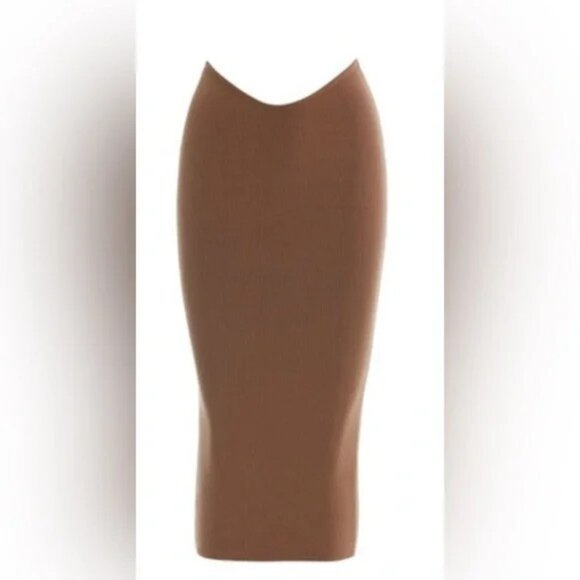 Naked Wardrobe - Picture 2 of 2